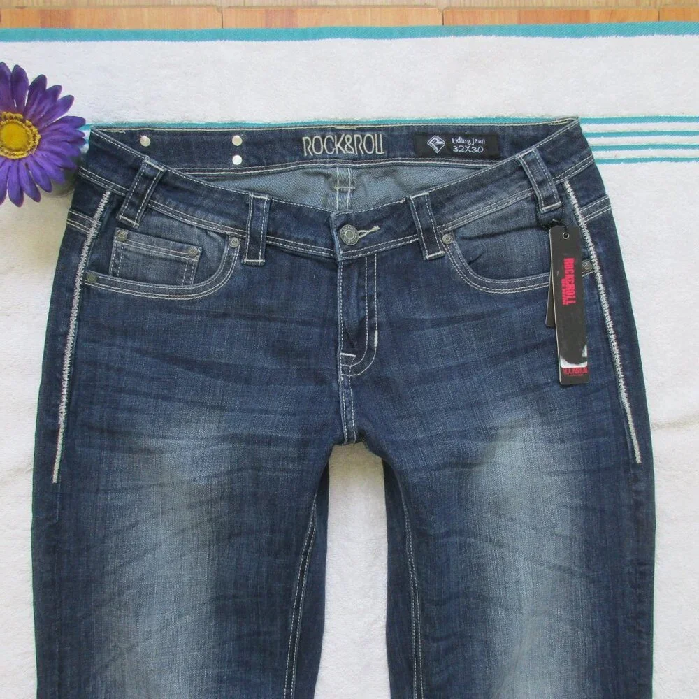 New ROCK & ROLL Cowgirl Jeans Size 32 x 30 Low Rise Boot Cut Denim - Picture 7 of 13